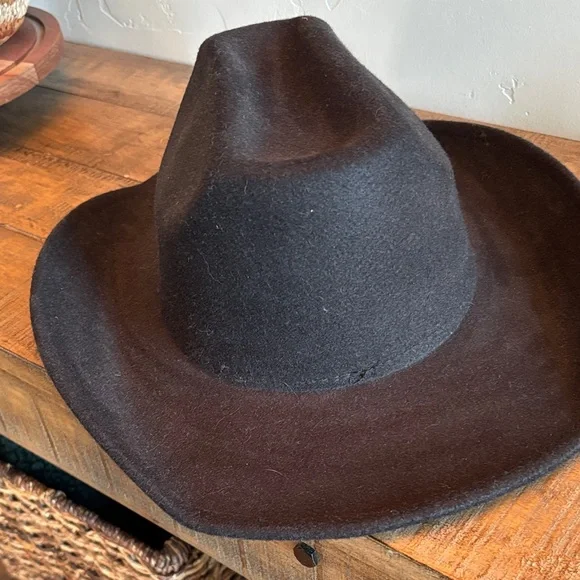 Embellished Black Cowgirl Hat - Picture 3 of 7